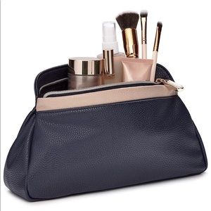 Caboodles Active by Simone Biles Zip Pop (Grande)